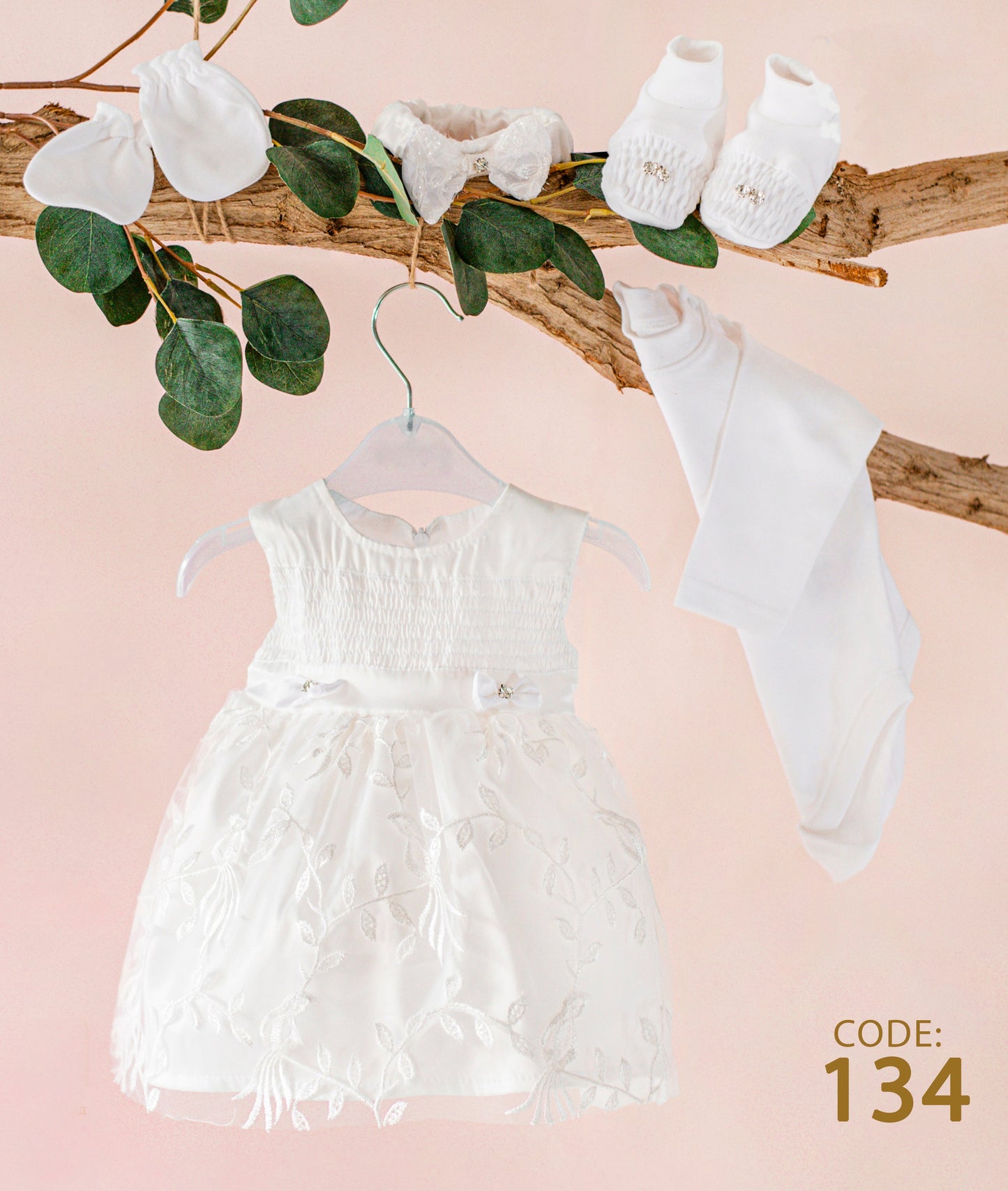 Newborn Dress Set for girls 5 pieces (Baby shower kit)