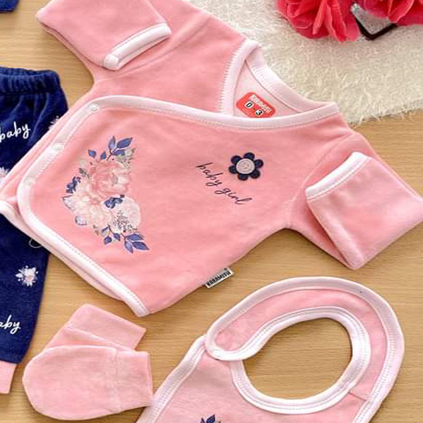 Newborn 18030 Baby shower set - Hospital Kit Velvet (velour) Winter Box 5 Pieces for Girls