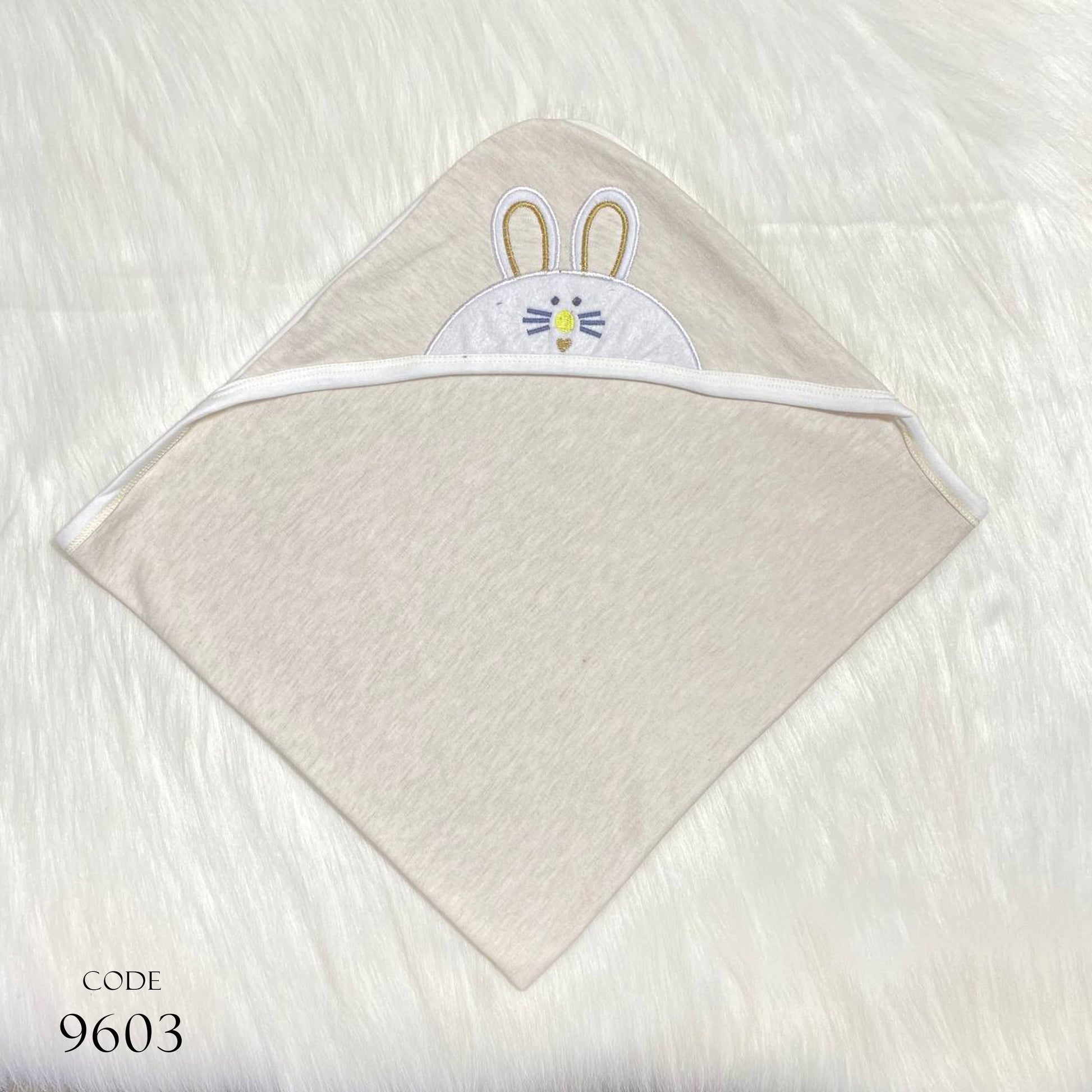 Single-Layer Cotton Blanket 9603 For Newborns - Embroidered Design Beige