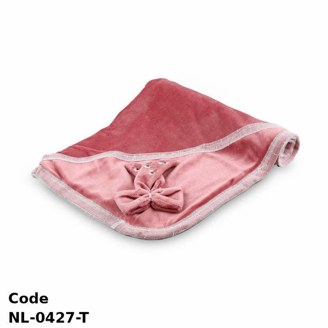 Blanket Nl-0427-T With A Traingle Tip 73X75 Cm Red Winter For Girls