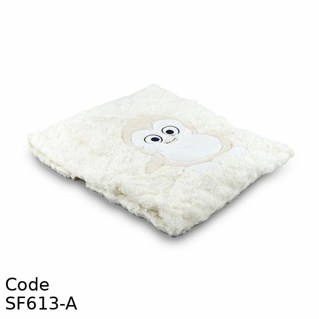 Blanket SF613-A fur  90*85 cm Winter with a triangle tip Off White For Unisex